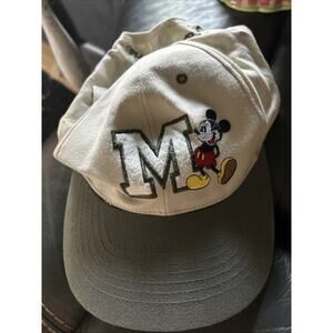 Disney World Mickey Mouse baseball hat NWT